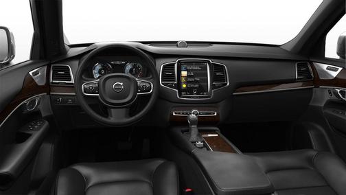2018 Volvo XC90 T6 Momentum