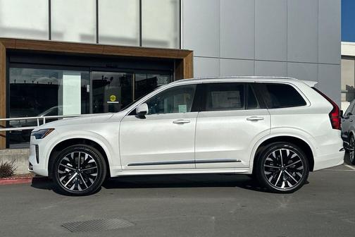 2026 Volvo XC90 B6 Ultra 7-Seater