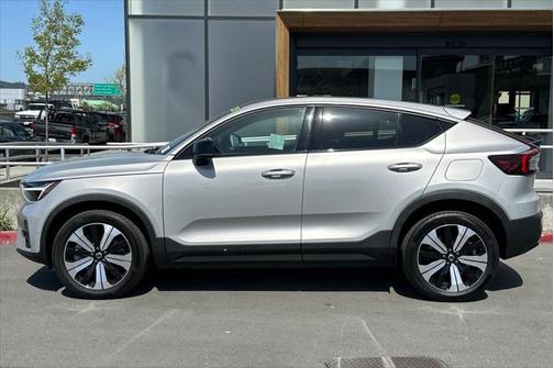 2023 Volvo C40 Recharge Pure Electric Twin Plus