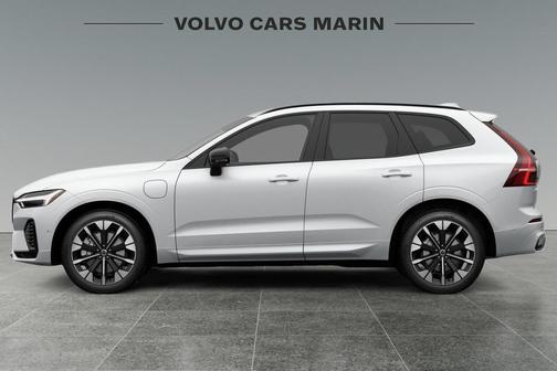 2026 Volvo XC60 Plug-In Hybrid T8 Plus