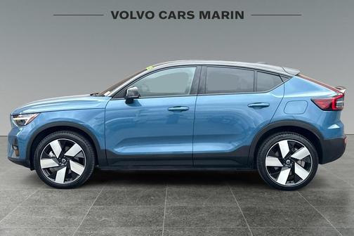 2022 Volvo C40 Recharge Pure Electric P8 Ultimate