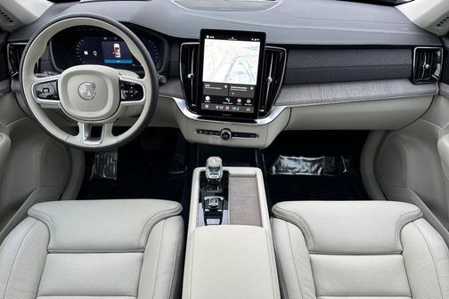 2026 Volvo XC90 B6 Ultra 7-Seater