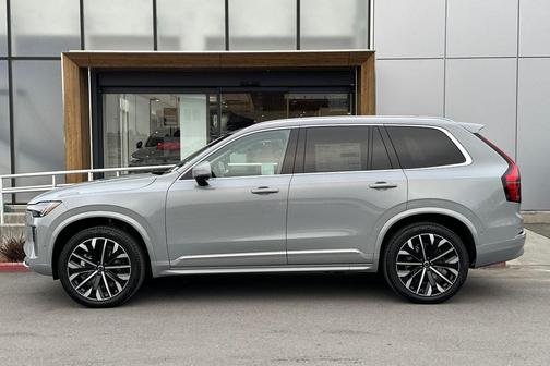 2026 Volvo XC90 B6 Ultra 7-Seater