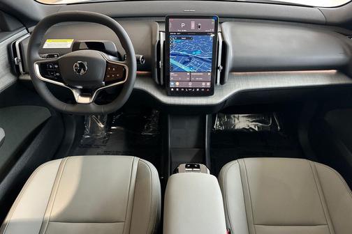 2026 Volvo EX30 Plus Twin Motor Performance, Fully electric