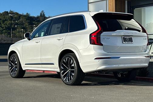 2026 Volvo XC90 Plus, B5 AWD Gas (mild hybrid), Gasoline, Bright, 7 Seats