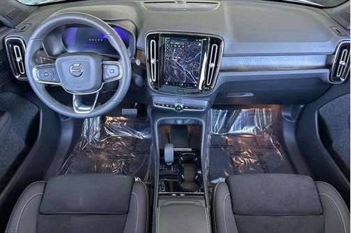 2022 Volvo C40 Recharge Pure Electric P8 Ultimate