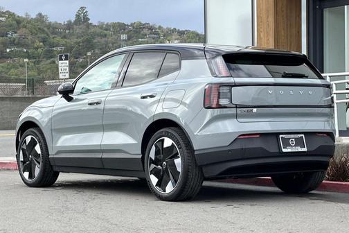 2026 Volvo EX30 Plus Twin Motor Performance, Fully electric