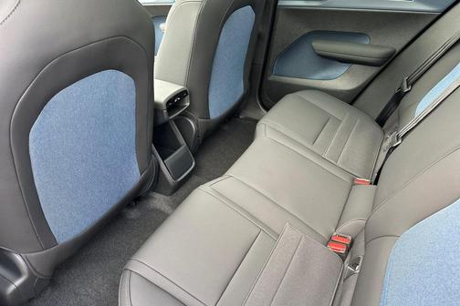 2026 Volvo EX30 Plus Twin Motor Performance, Fully electric