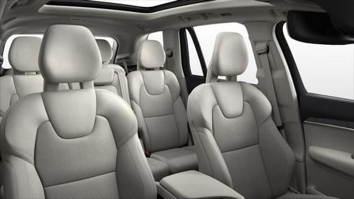 2022 Volvo XC90 T6 Inscription