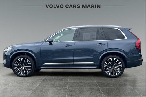 2025 Volvo XC90 B5 Plus 7-Seater