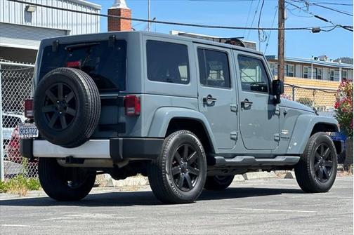 2015 Jeep Wrangler Unlimited Sahara