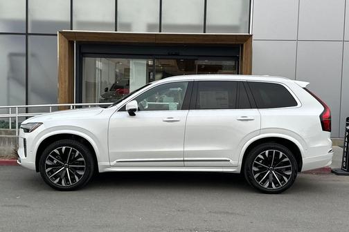 2026 Volvo XC90 B5 Plus 7-Seater