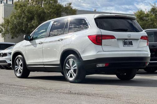 Black Forest Pearl 2017 Honda Pilot EX-L