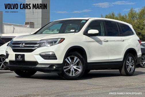 Black Forest Pearl 2017 Honda Pilot EX-L