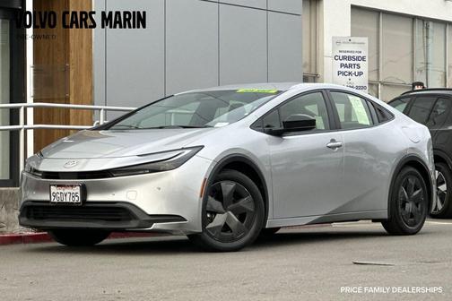 2023 Toyota Prius LE