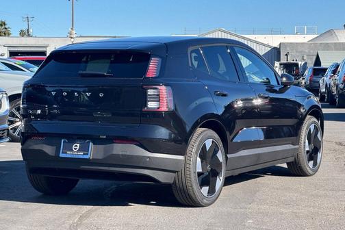 Onyx Black Metallic 2026 Volvo EX30 Plus Twin Motor Performance, Fully electric