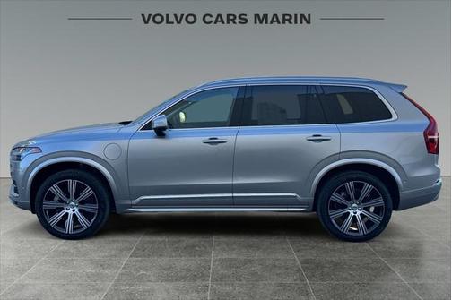 2025 Volvo XC90 Plug-In Hybrid T8 Ultra 6-Seater