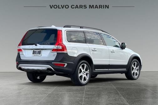 2015 Volvo XC70 T6 Premier Plus