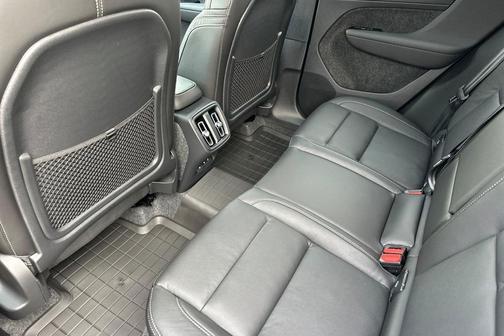 2026 Volvo XC40 B5 Core