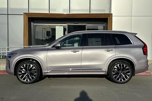 2026 Volvo XC90 B6 Plus 7-Seater