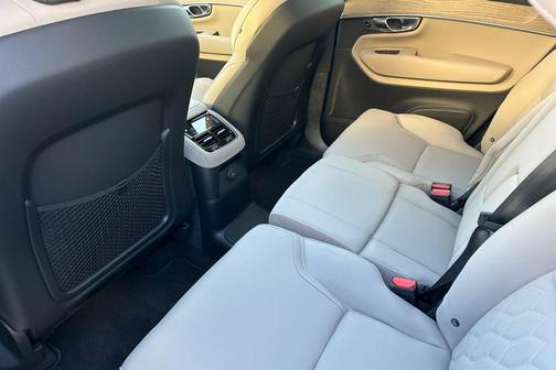 2026 Volvo XC90 Plug-In Hybrid Plus, T8 AWD, Electric/Gasoline, Bright, 7 Seats