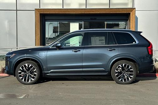 2026 Volvo XC90 Plug-In Hybrid Plus, T8 AWD, Electric/Gasoline, Bright, 7 Seats