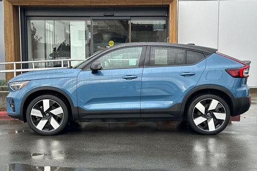 2022 Volvo C40 Recharge Pure Electric P8 Ultimate