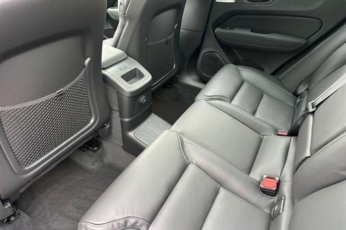 2026 Volvo XC60 Plug-In Hybrid Ultra, T8 AWD Electric/Gasoline, Dark