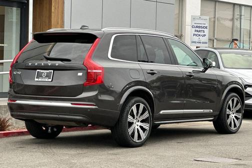 2023 Volvo XC90 Recharge Plug-In Hybrid T8 Plus Bright Theme 7-Seater