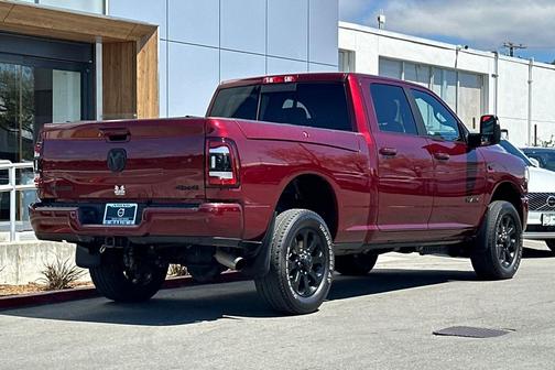 2023 RAM 2500 Laramie Crew Cab 4x4 6'4' Box