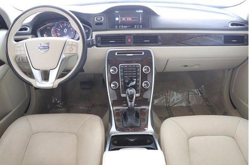2016 Volvo XC70 T5 Premier