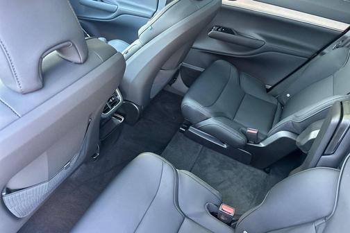 Col70700 2026 Volvo EX90 Plus, Twin Motor Performance, Fully electric, 6 Seats