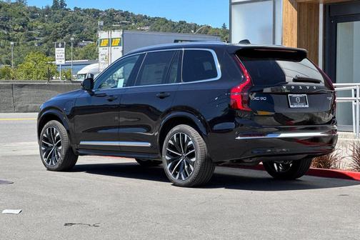 Onyx Black Metallic 2026 Volvo XC90 Plug-In Hybrid Plus, T8 AWD, Electric/Gasoline, Bright, 7 Seats