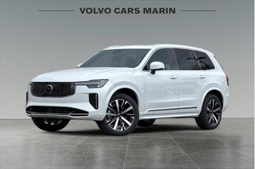 2025 Volvo XC90 B5 Core