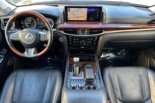 2017 Lexus LX 570 Base