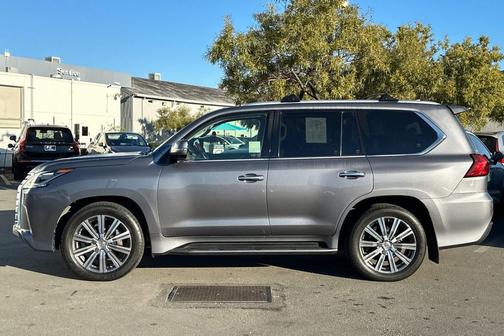 2017 Lexus LX 570 Base