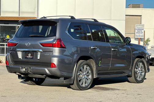 2017 Lexus LX 570 Base