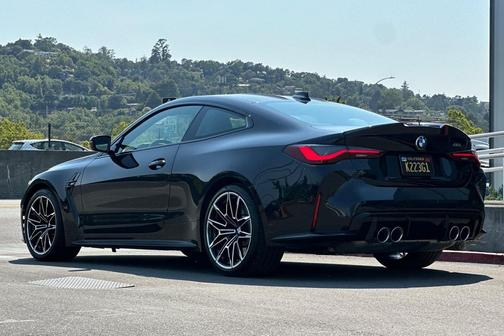 2022 BMW M4 Base