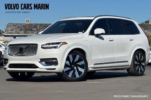 Crystal White Metallic 2024 Volvo XC90 Recharge Plug-In Hybrid T8 Ultimate Bright Theme 7-Seater