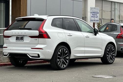 2026 Volvo XC60 Plug-In Hybrid Ultra, T8 AWD Electric/Gasoline, Dark