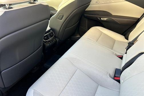 2024 Lexus RX 450h+ Base