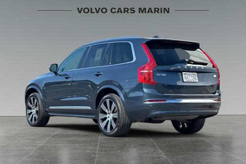 2023 Volvo XC90 Recharge Plug-In Hybrid T8 Plus 6-Seater