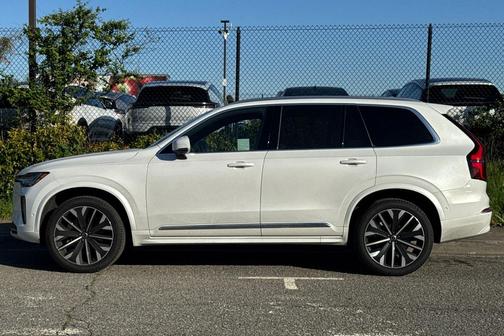 2026 Volvo XC90 B6 Plus 7-Seater