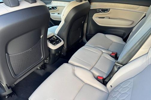 Denim Blue Metallic 2026 Volvo XC90 Plus, B6 AWD Gas (mild hybrid), Gasoline, Bright, 7 Seats