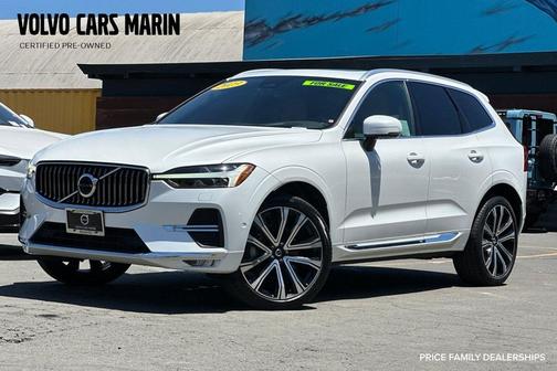 Crystal White Metallic 2023 Volvo XC60 B5 Ultimate Bright Theme