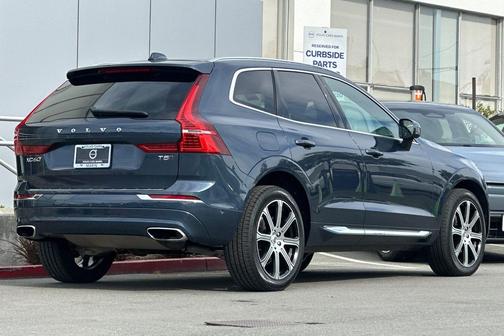 2021 Volvo XC60 T5 Inscription