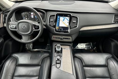 2021 Volvo XC90 Recharge Plug-In Hybrid T8 Inscription 6 Passenger