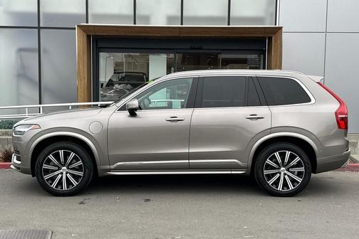 2021 Volvo XC90 Recharge Plug-In Hybrid T8 Inscription 6 Passenger
