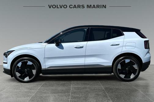 2025 Volvo EX30 Twin Motor Plus