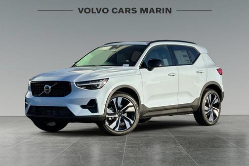 2026 Volvo XC40 B5 Ultra